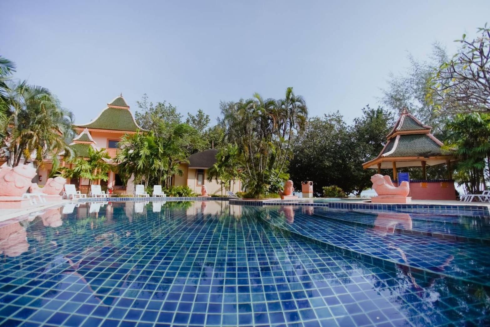 Coconut Beach Resort, Koh Chang Bagian luar foto