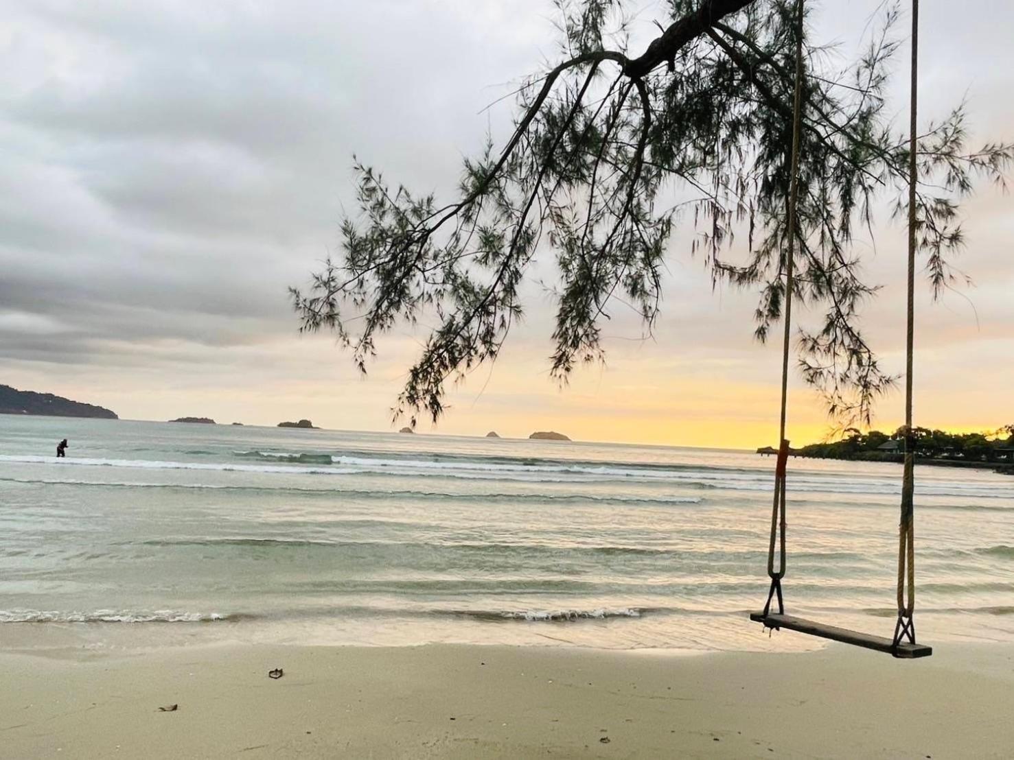 Coconut Beach Resort, Koh Chang Bagian luar foto